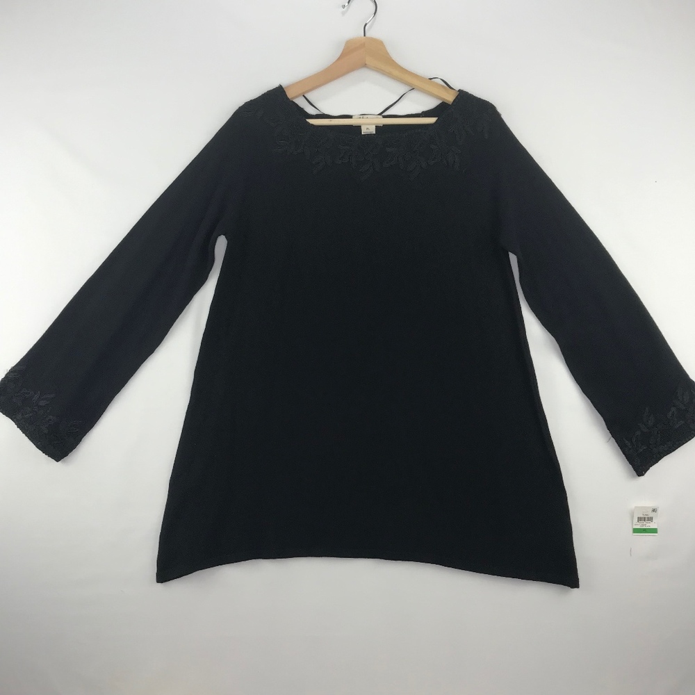 Style & Co Tunic Sweater with Lace Trim Black PL - Picture 2 of 7